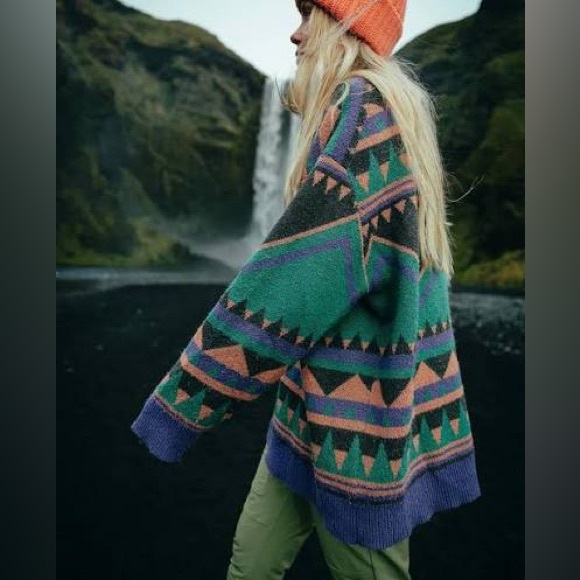 Notice The Reckless Asa’s Sweater XL - Picture 4 of 5